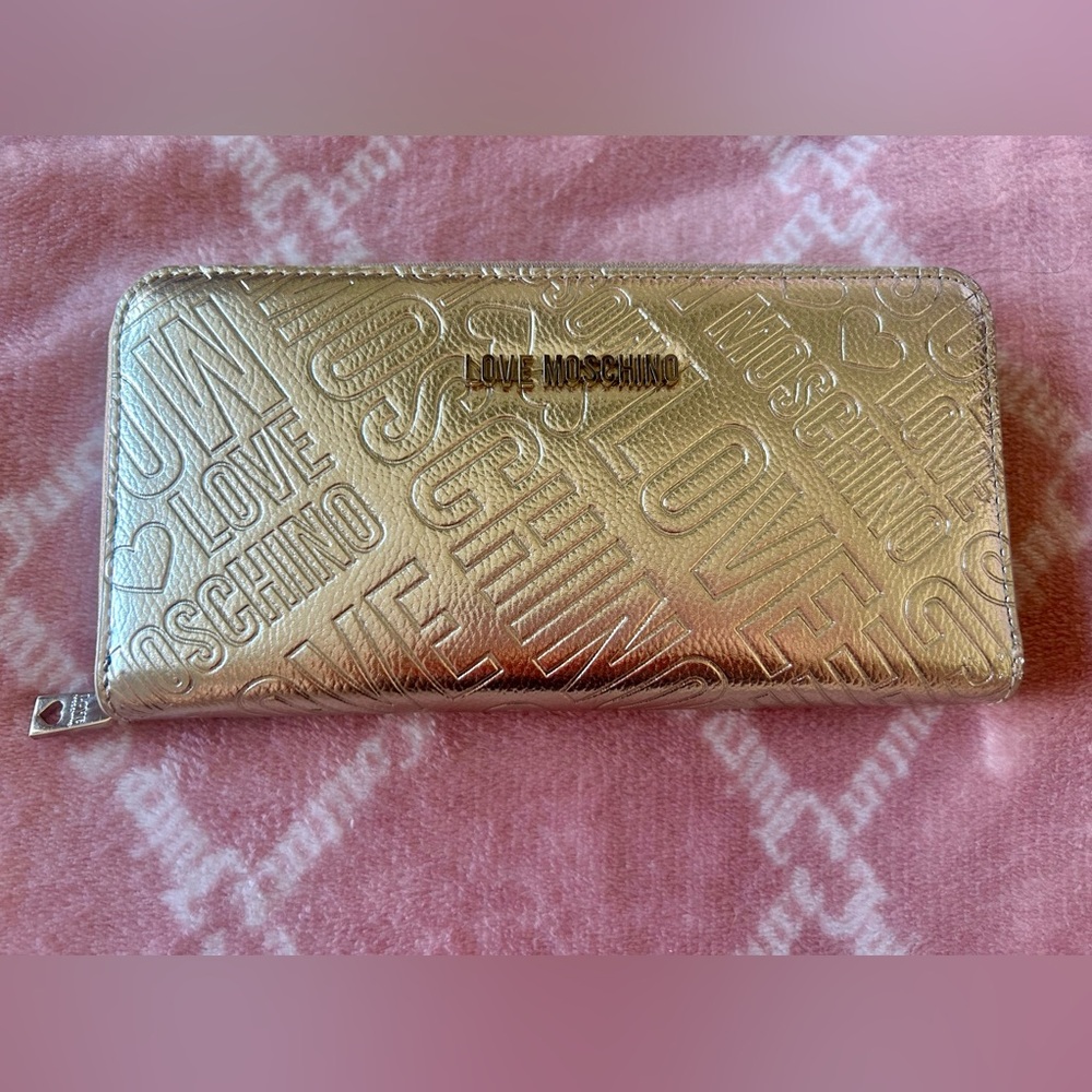 Love Moschino Gold Long Wallet